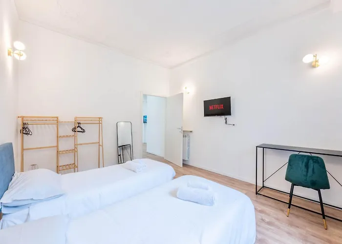 Barrili House - Ospedale San Martino - Universita Di Medicina * Janov